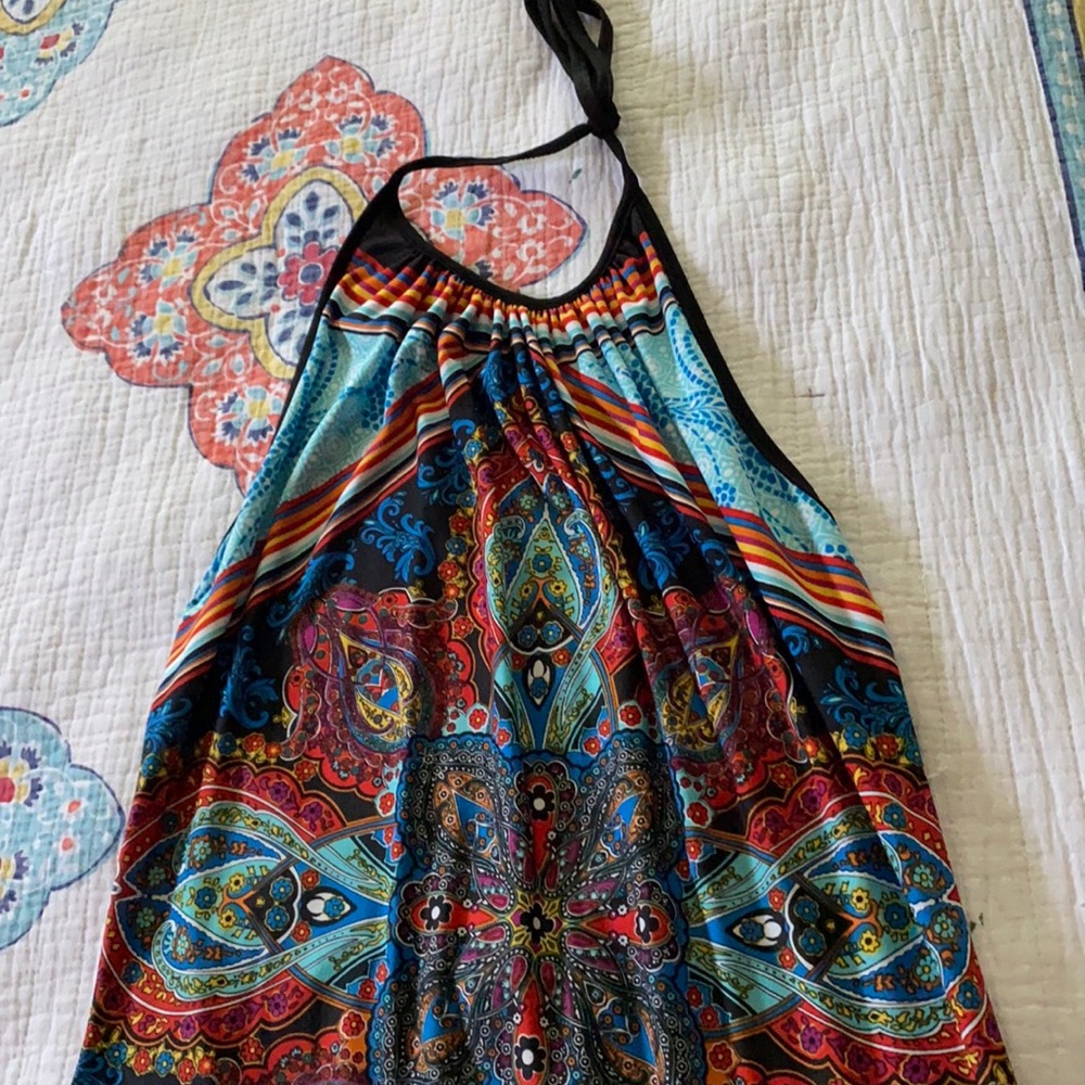 Women's maxi dress with halter top neck backless